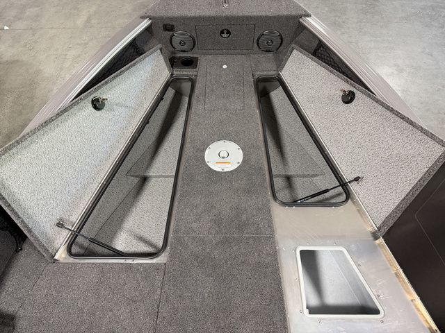 2026 Lund 2075 Impact XS Sport - 7