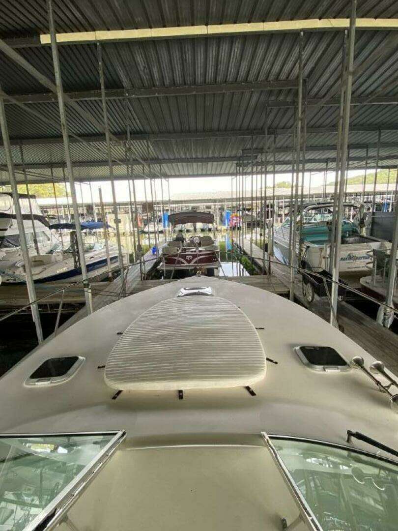 2000 Rinker — - Image 15