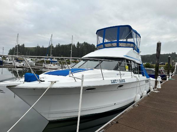 1992 Bayliner Motoryacht - 2