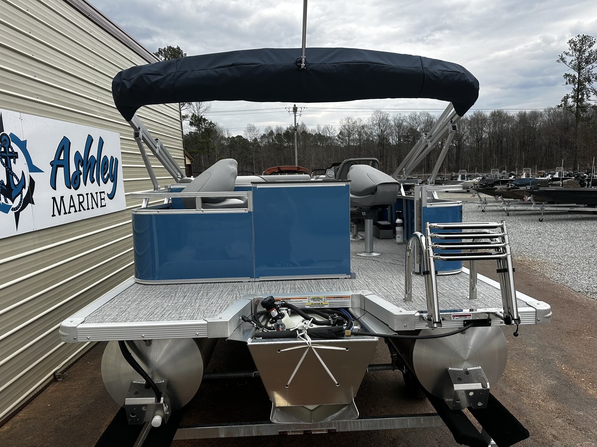 2026 Avalon Venture 19 QUAD FISH-90HP - 2