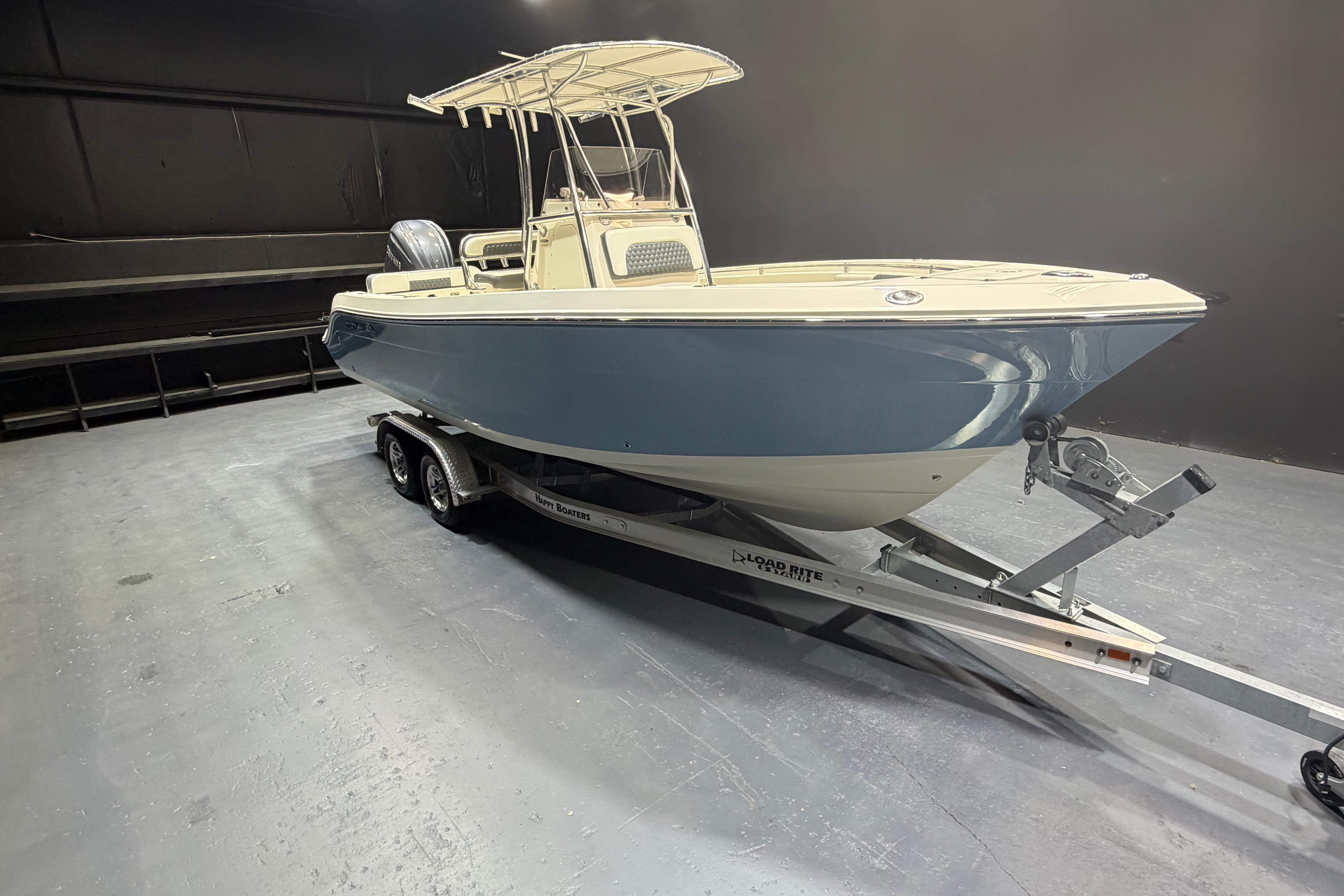 2023 Cobia 237 Center Console