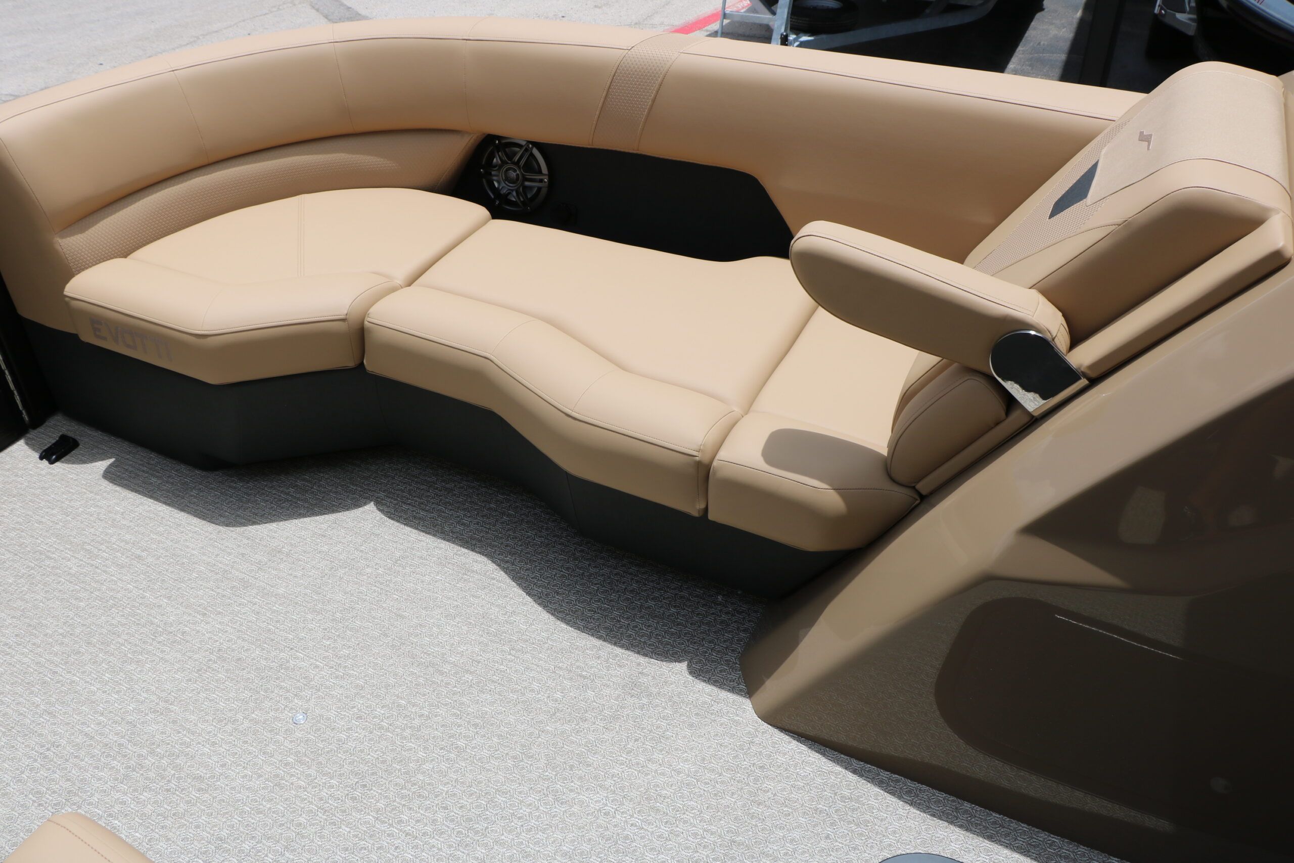 2026 Evotti 523QL - 29