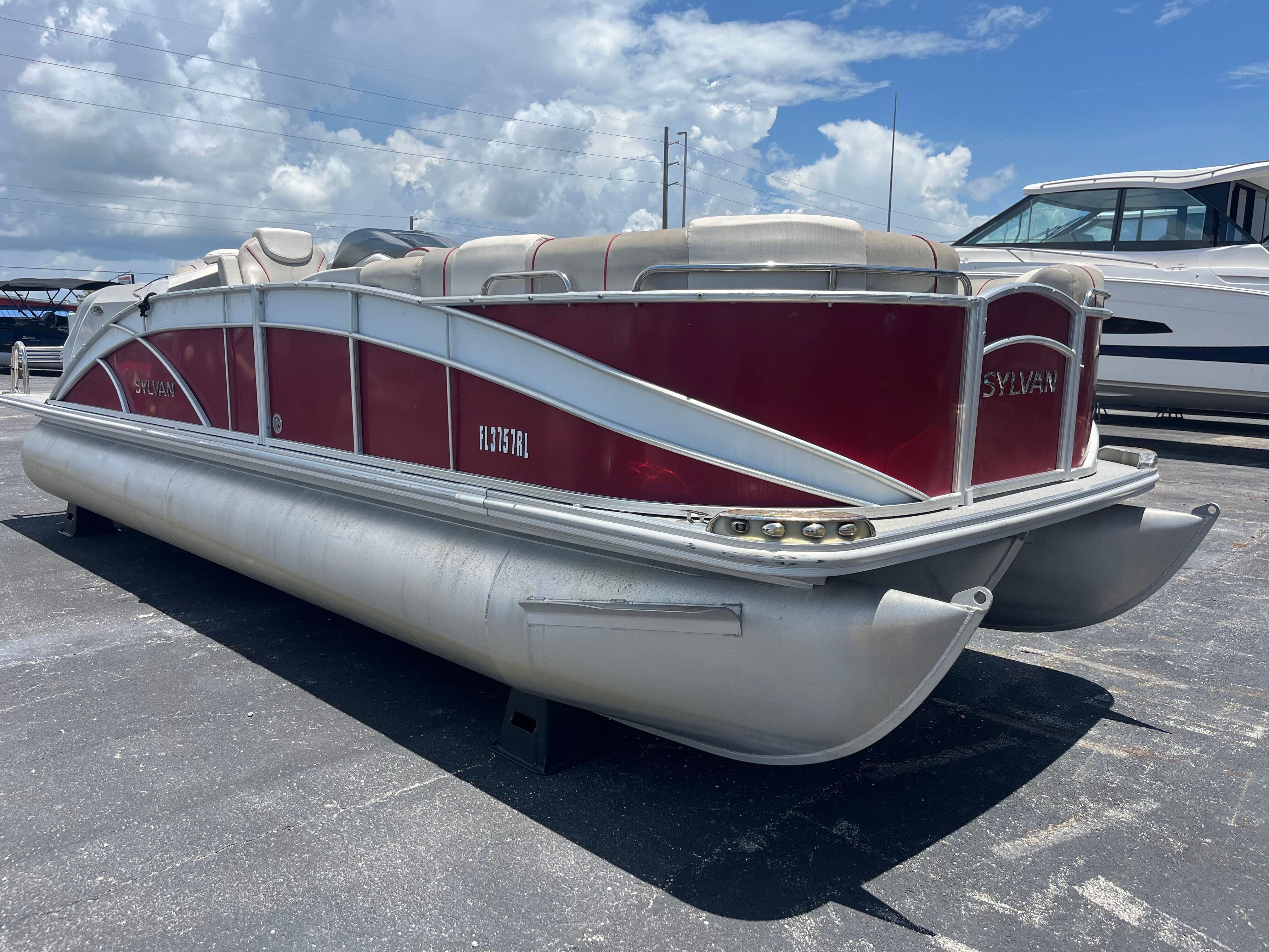 2018 SYLVAN S3 - Image 4