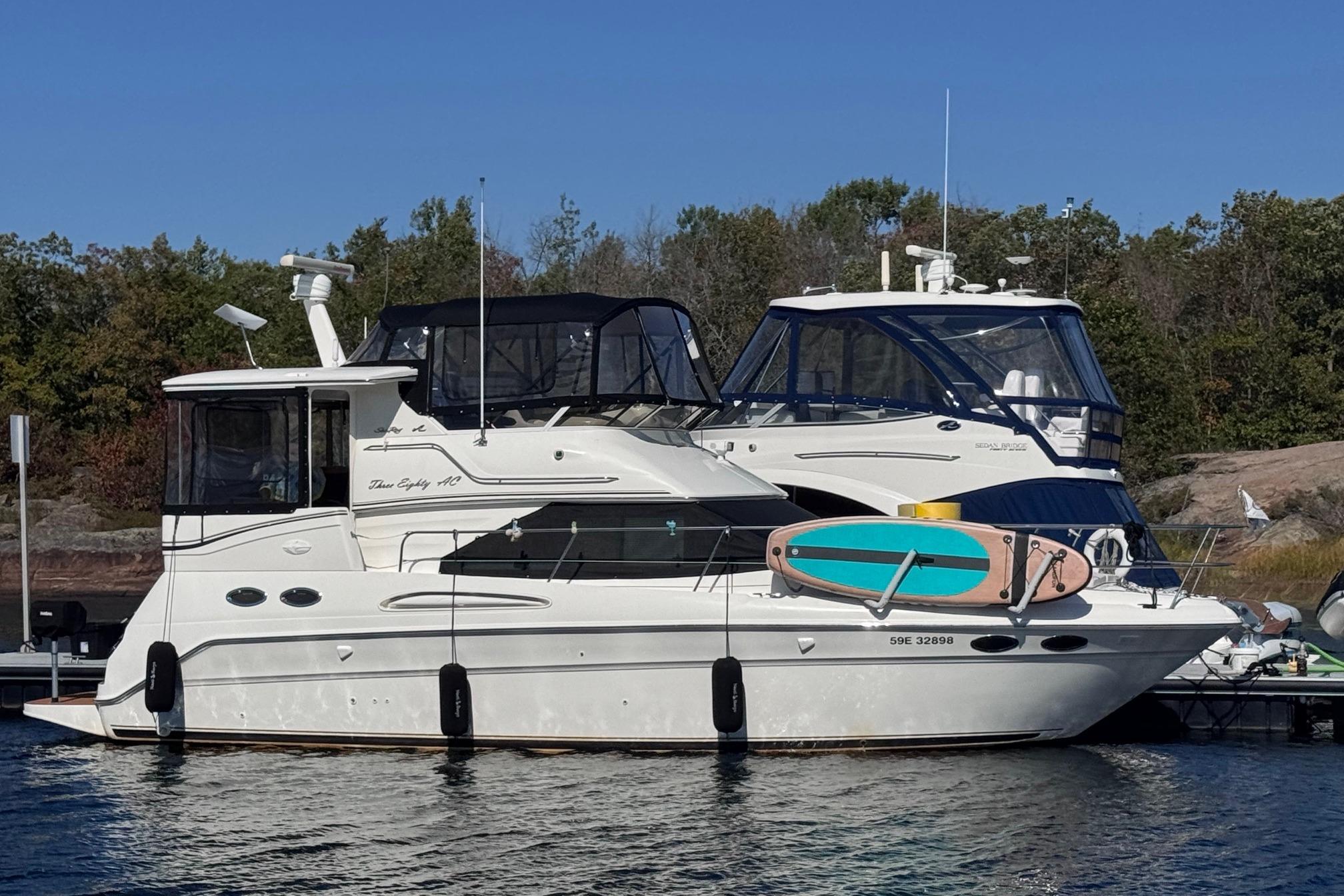 2000 Sea Ray 380 Aft Cabin