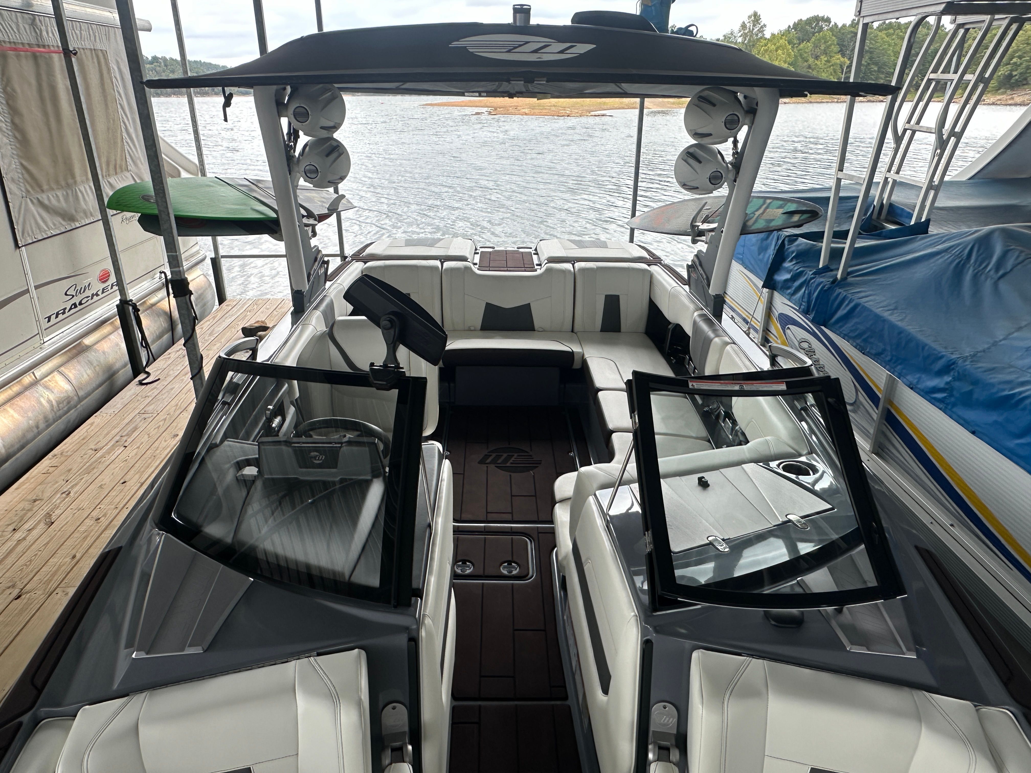 2022 Malibu Wakesetter 23 MXZ - 19
