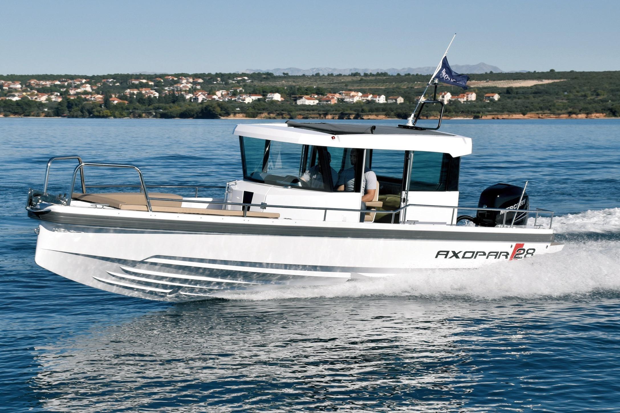 2015 Axopar 28 Cabin