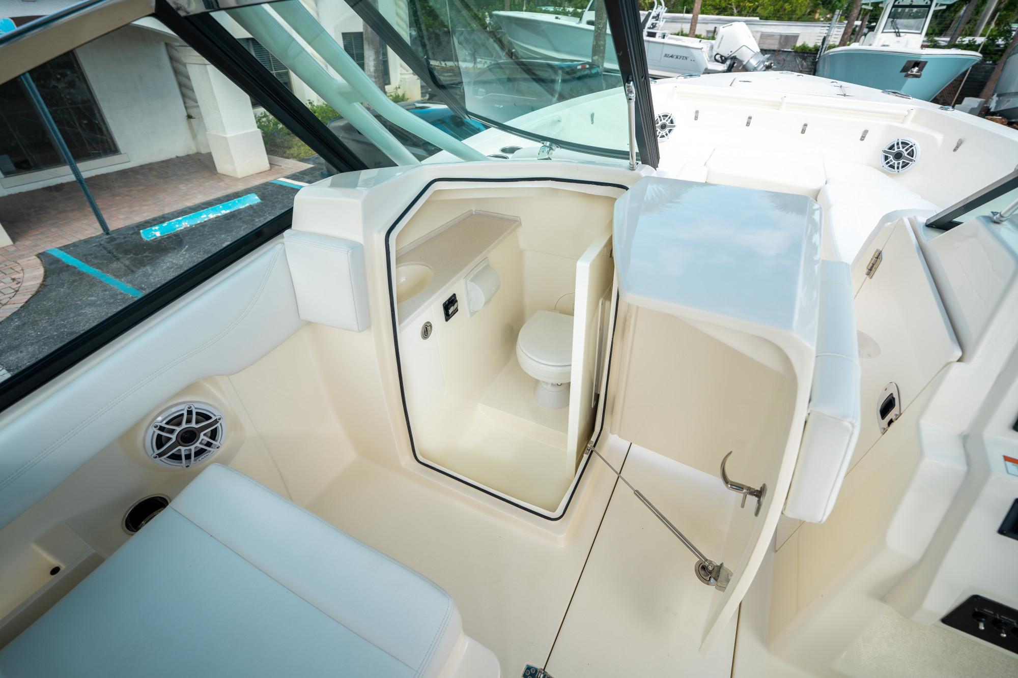 2025 Cobia 240 Dual Console - 28