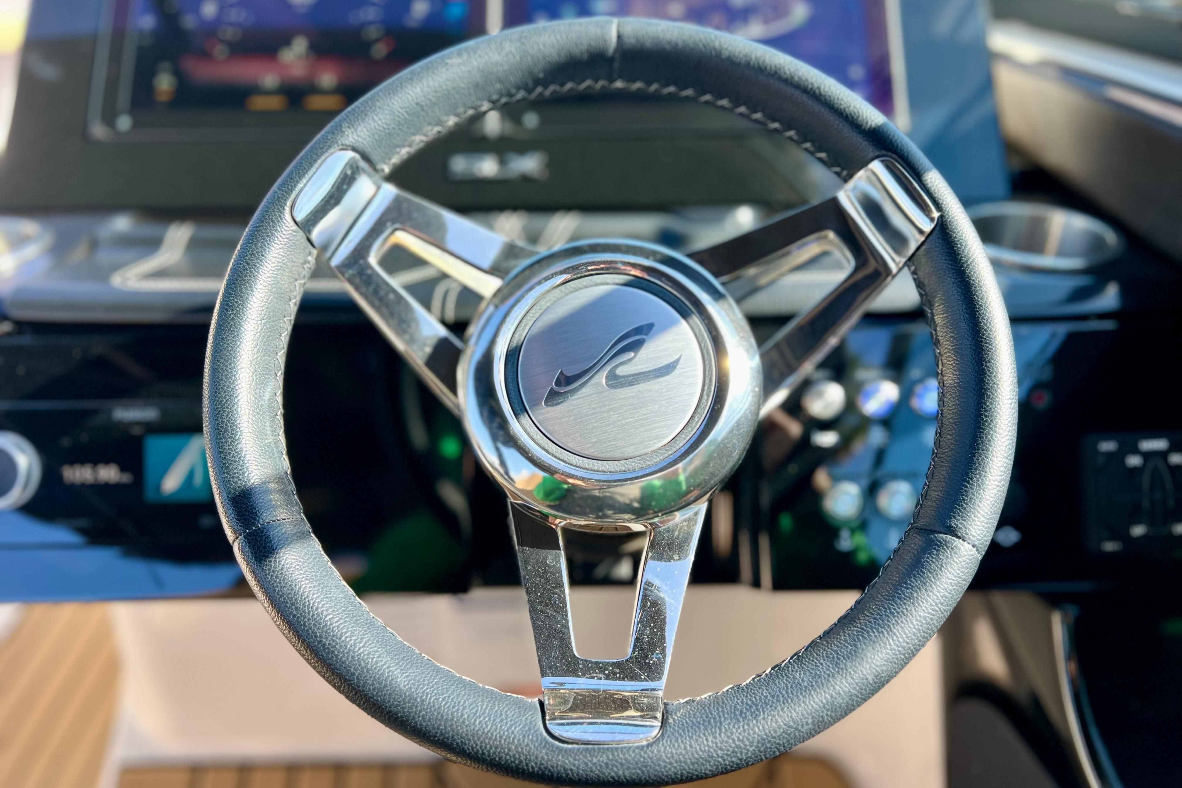2023 Sea Ray SLX 280 - 68
