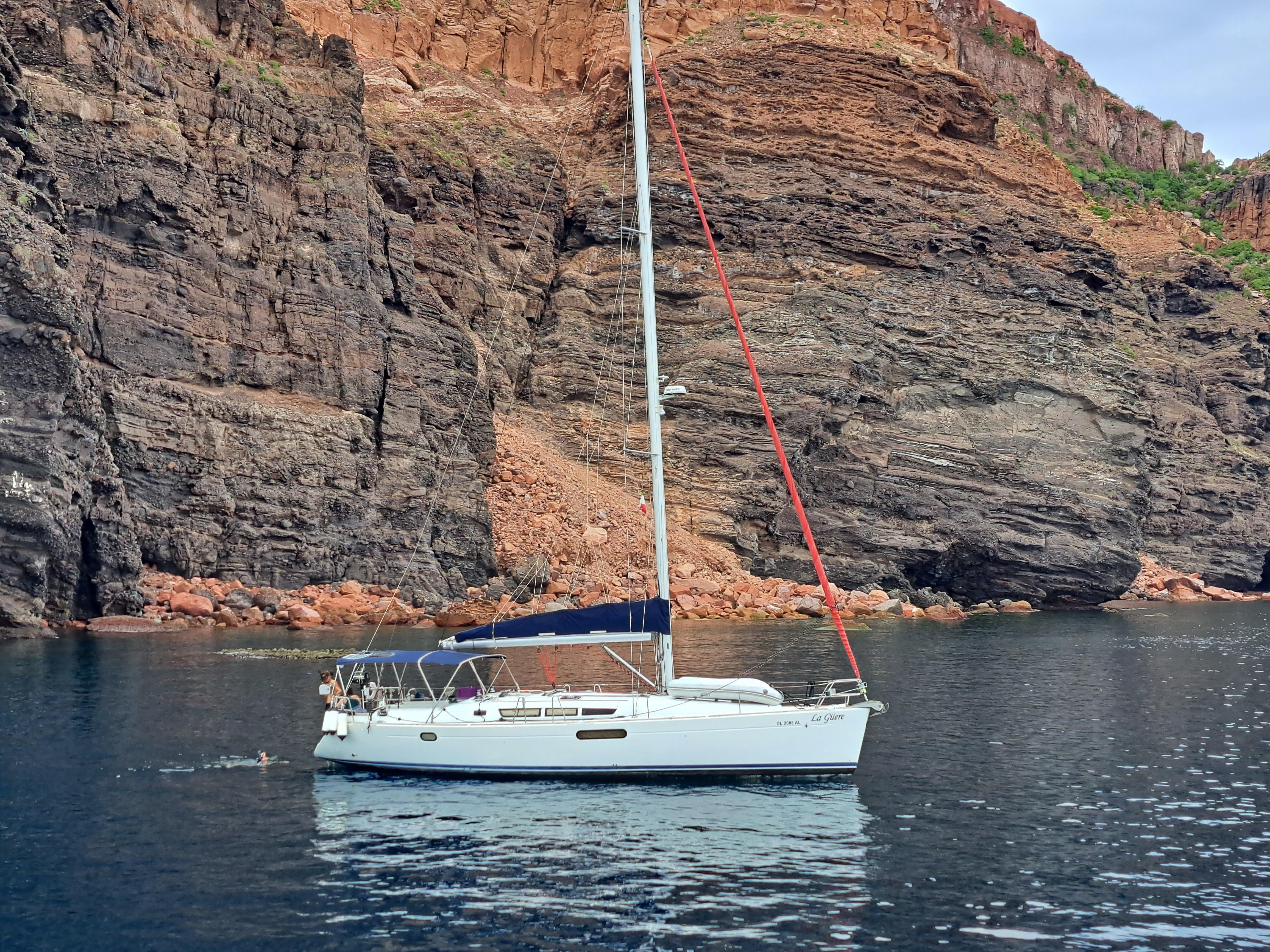 2011 Jeanneau Sun Odyssey 45