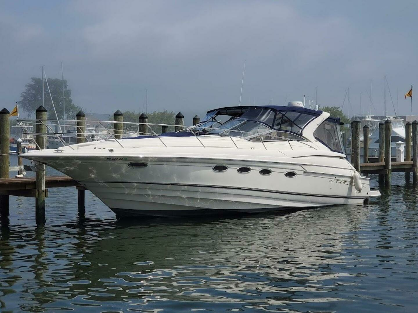 2000 Regal 4160 Commodore - Image 2