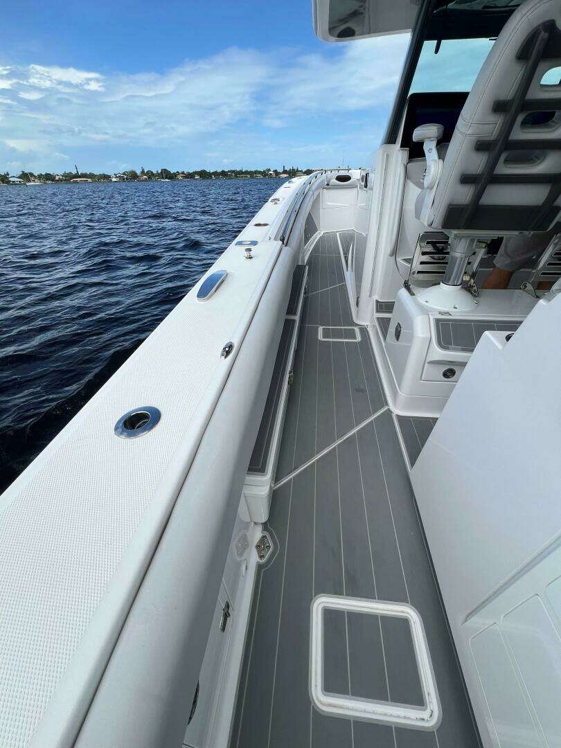 2020 HCB 53 Suenos - Image 18