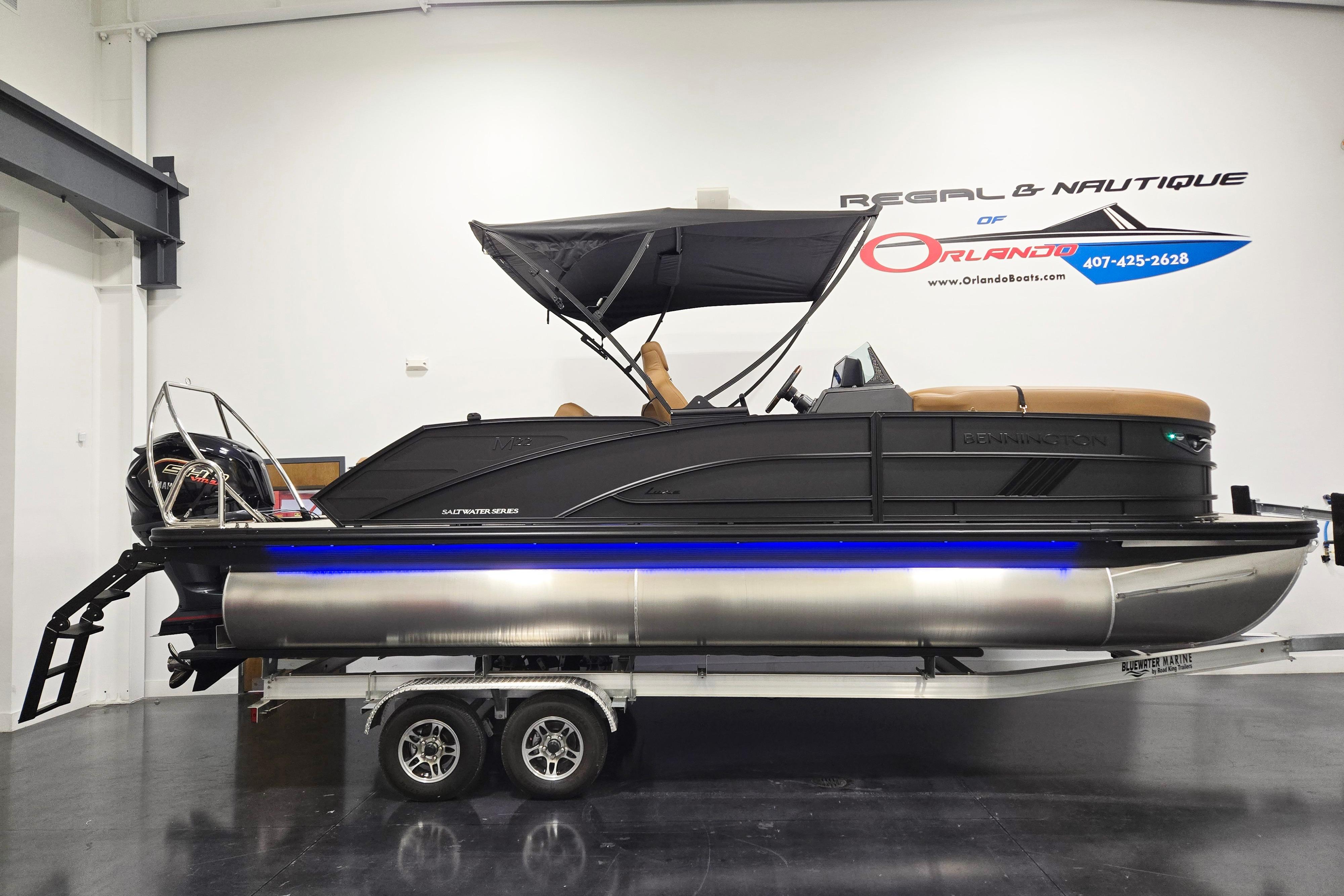 2026 Bennington 22 M Swingback