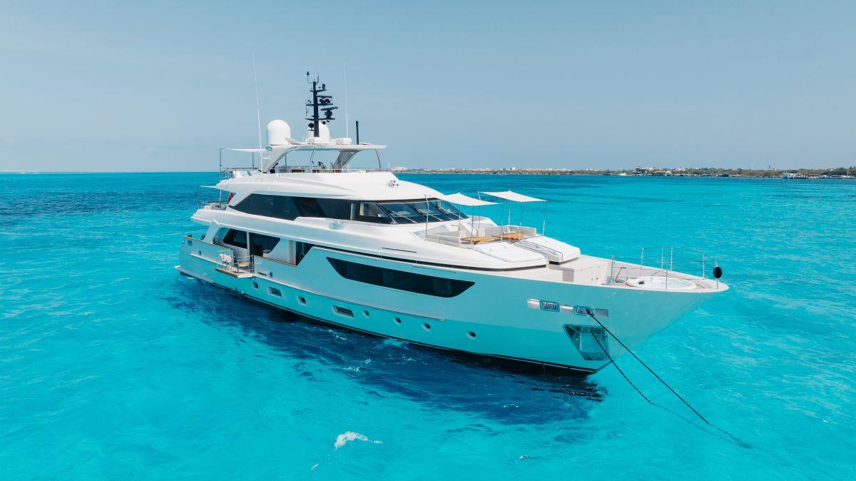 2016 Sanlorenzo SD126