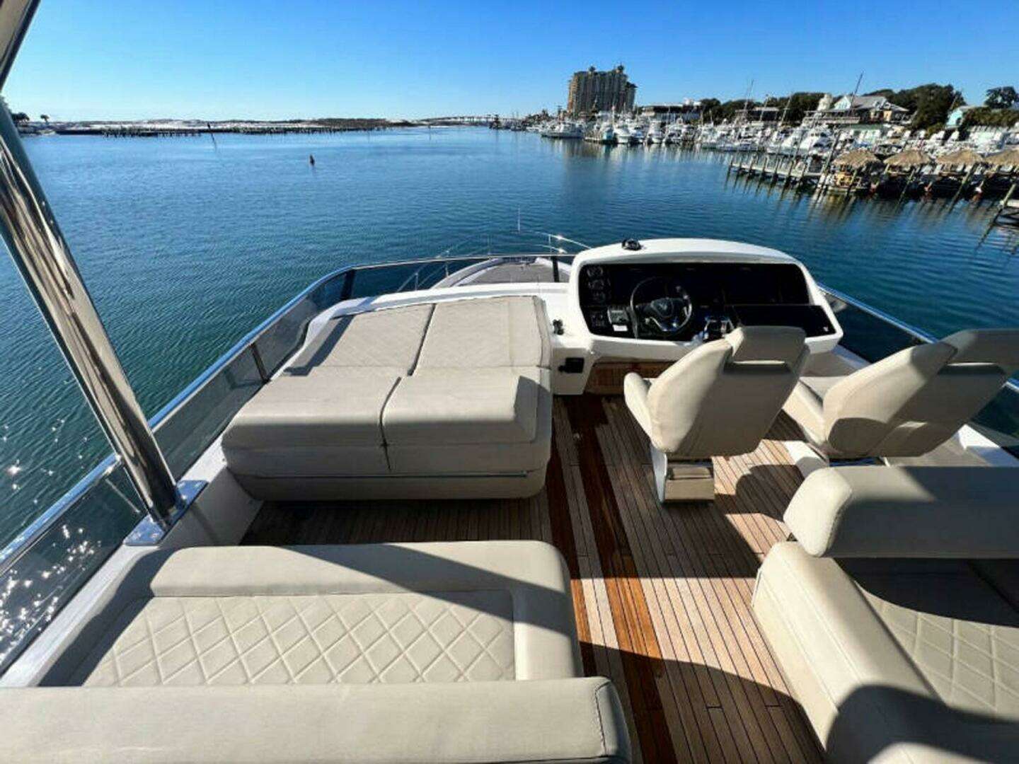 2020 Fairline Squadron - Image 64
