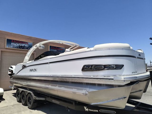 2026 Avalon Catalina Quad Lounger Windshield 27 FT - 5
