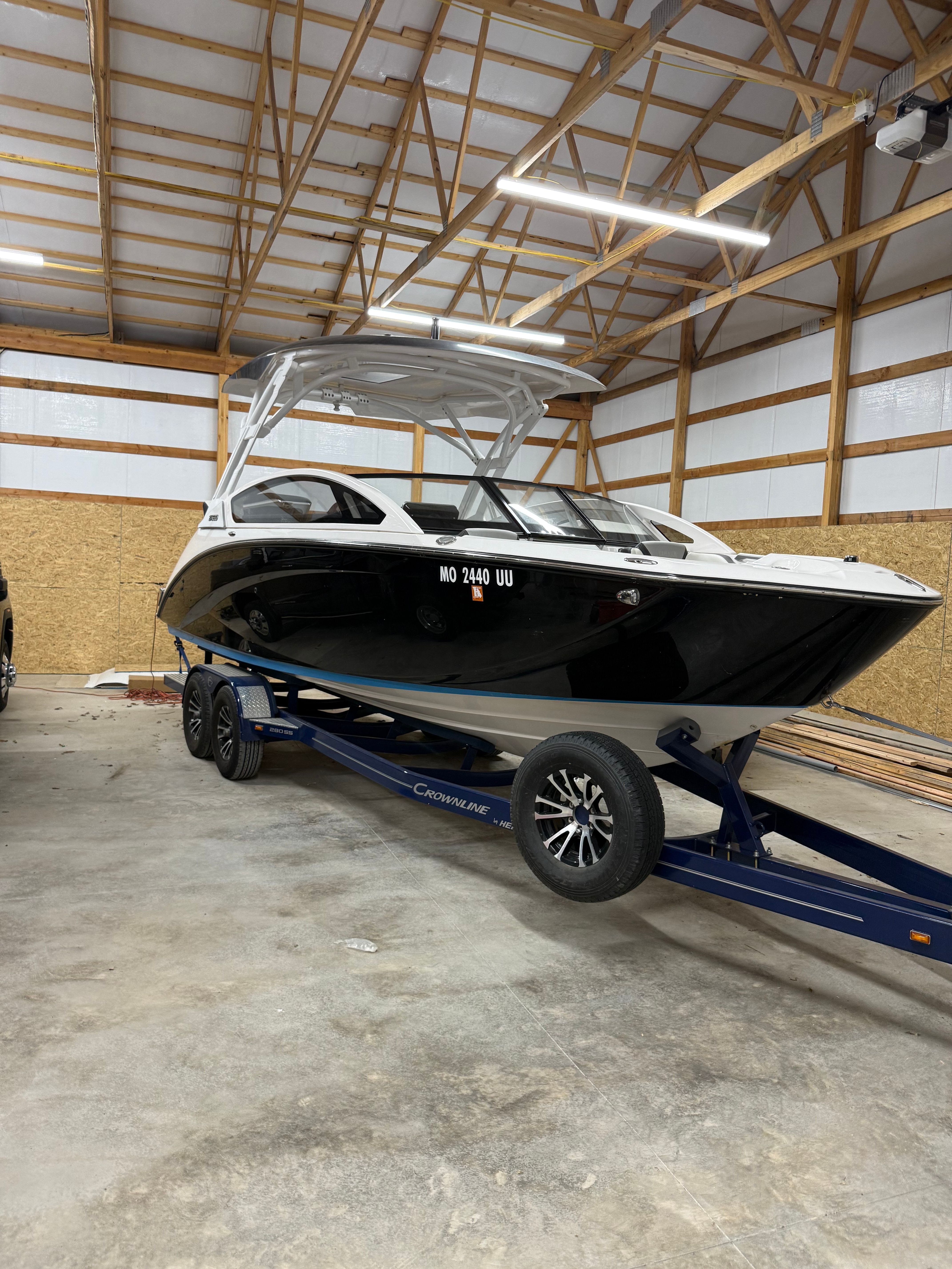 2021 Yamaha Boats 275SD
