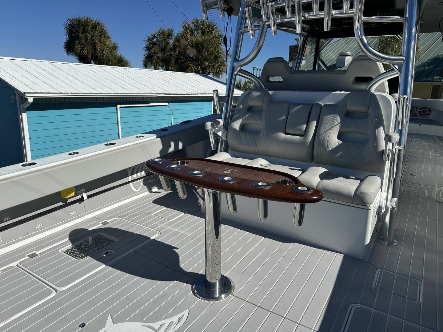 2023 Freeman 42 LR - Image 8