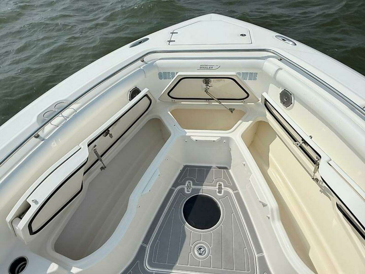 2014 Boston Whaler 350 Outrage - Image 28