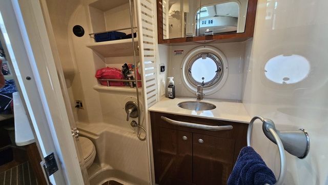 2008 Sea Ray Sundancer 350 - 26
