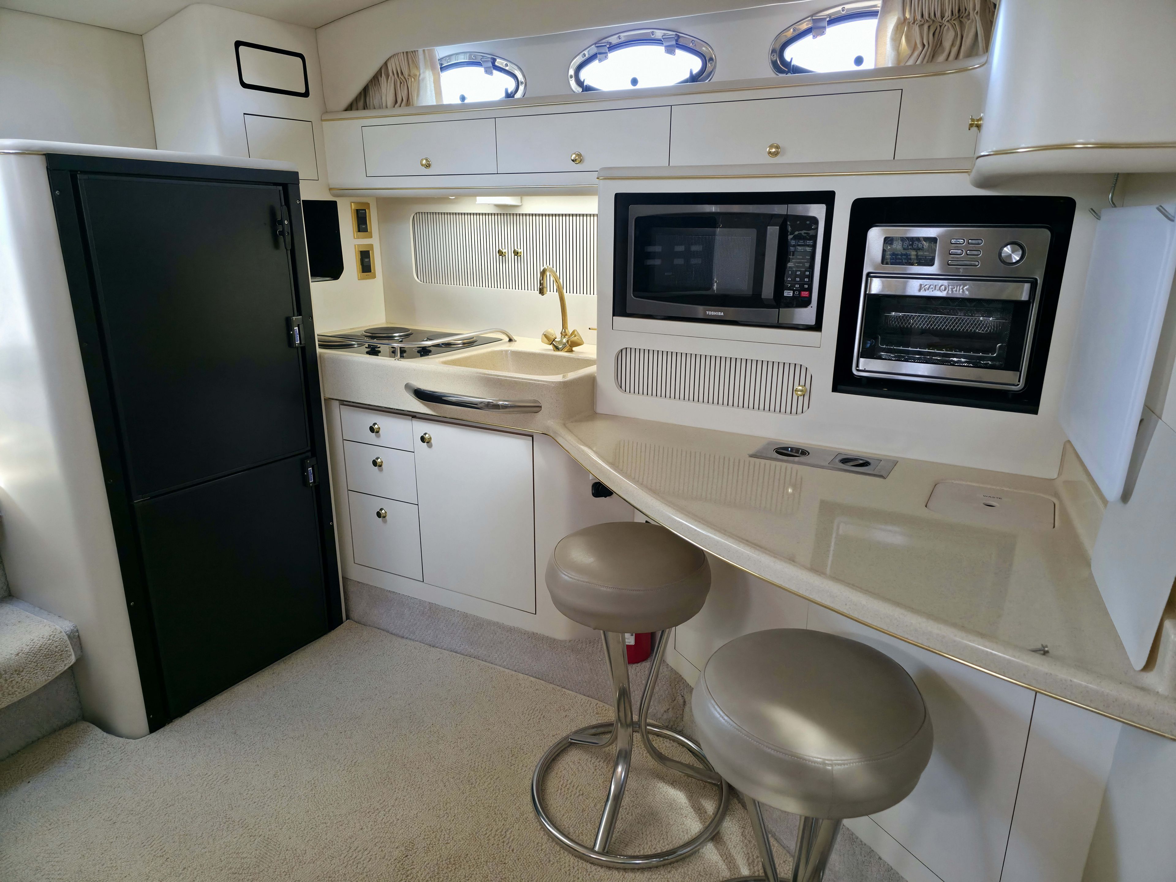 1998 Sea Ray 400 Express Cruiser - 20
