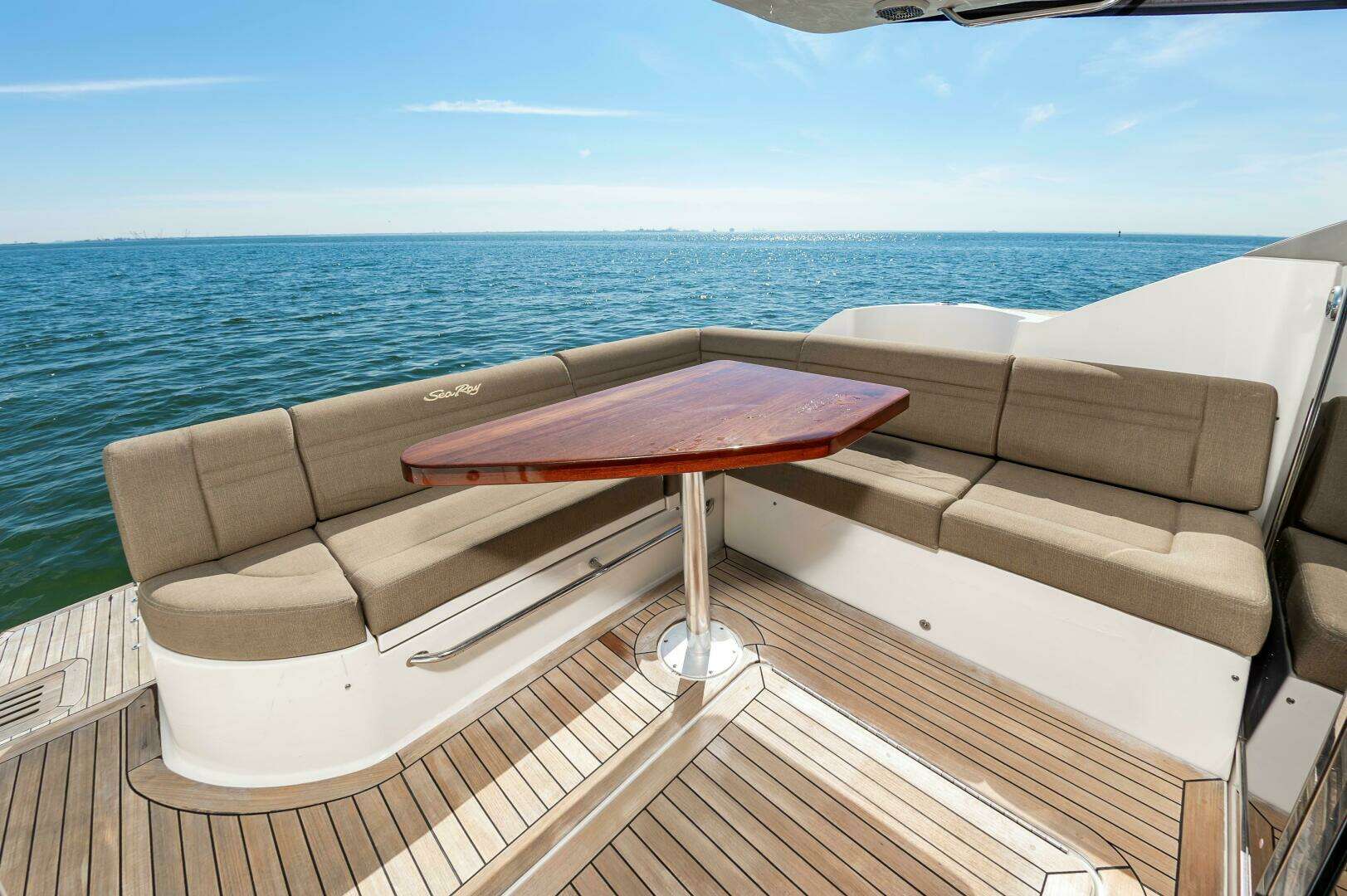 2015 Sea Ray 510 Fly - Image 12