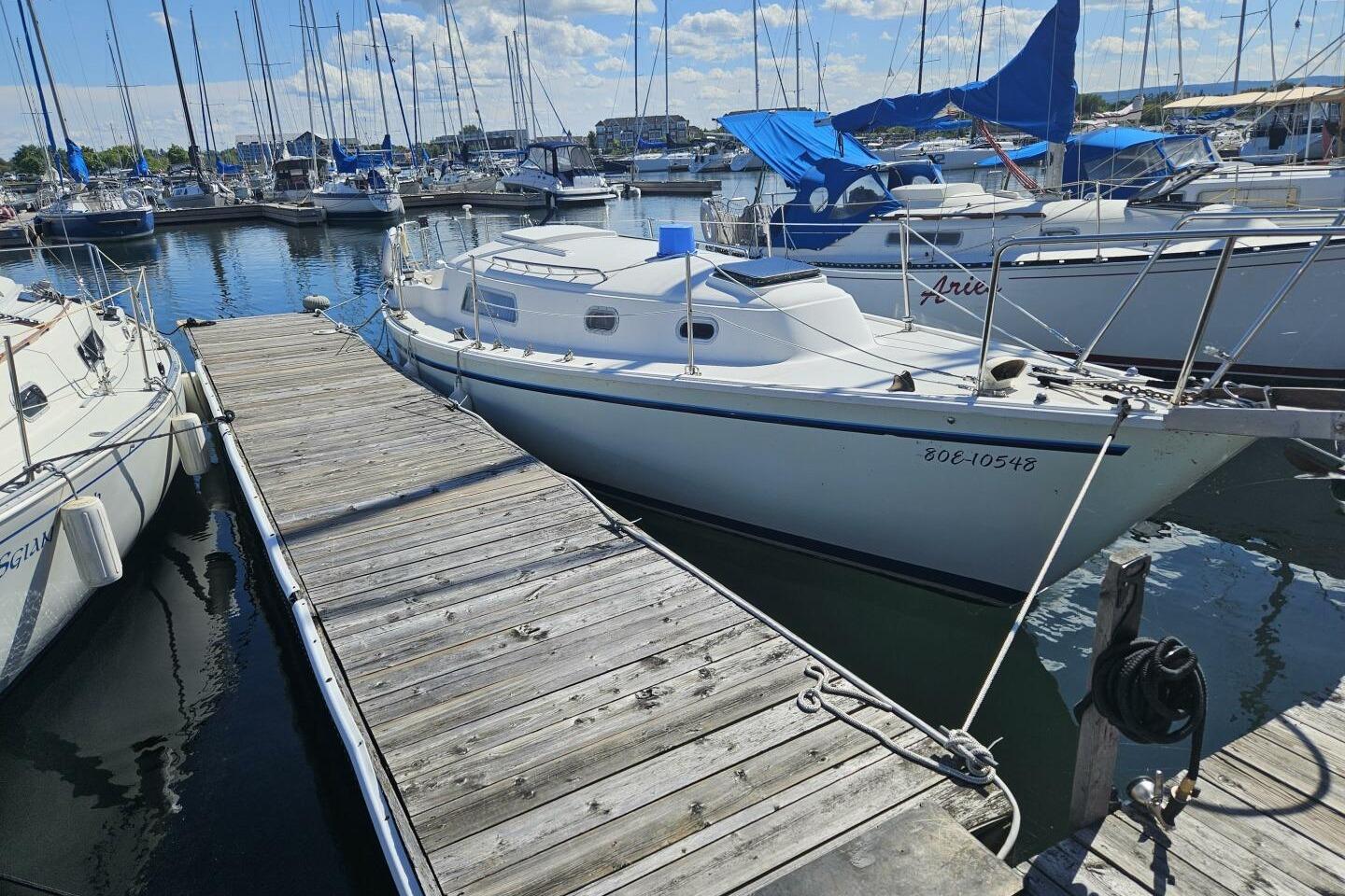 1977 Pearson 30