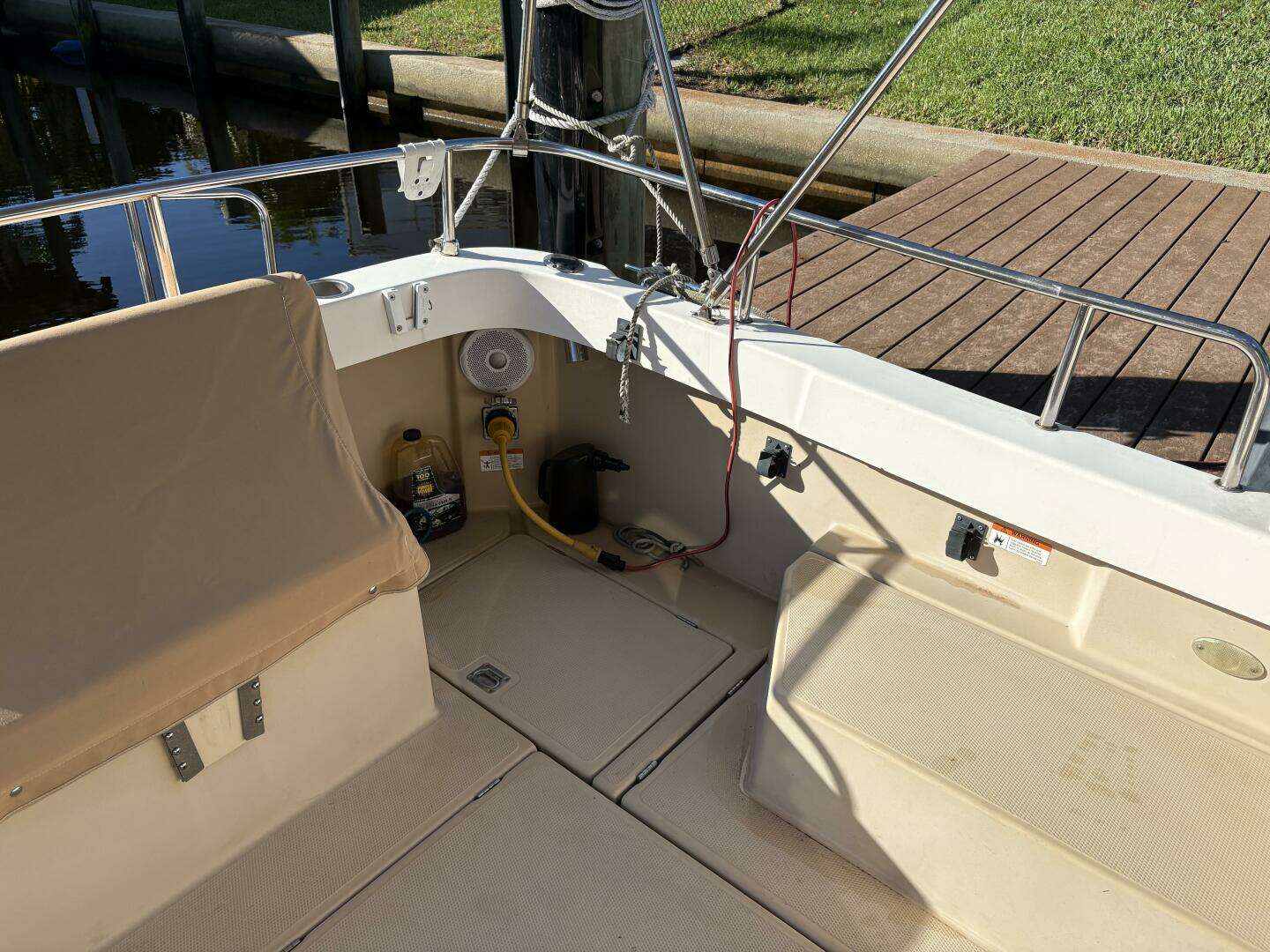 2014 Ranger Tugs R-27 - Image 8
