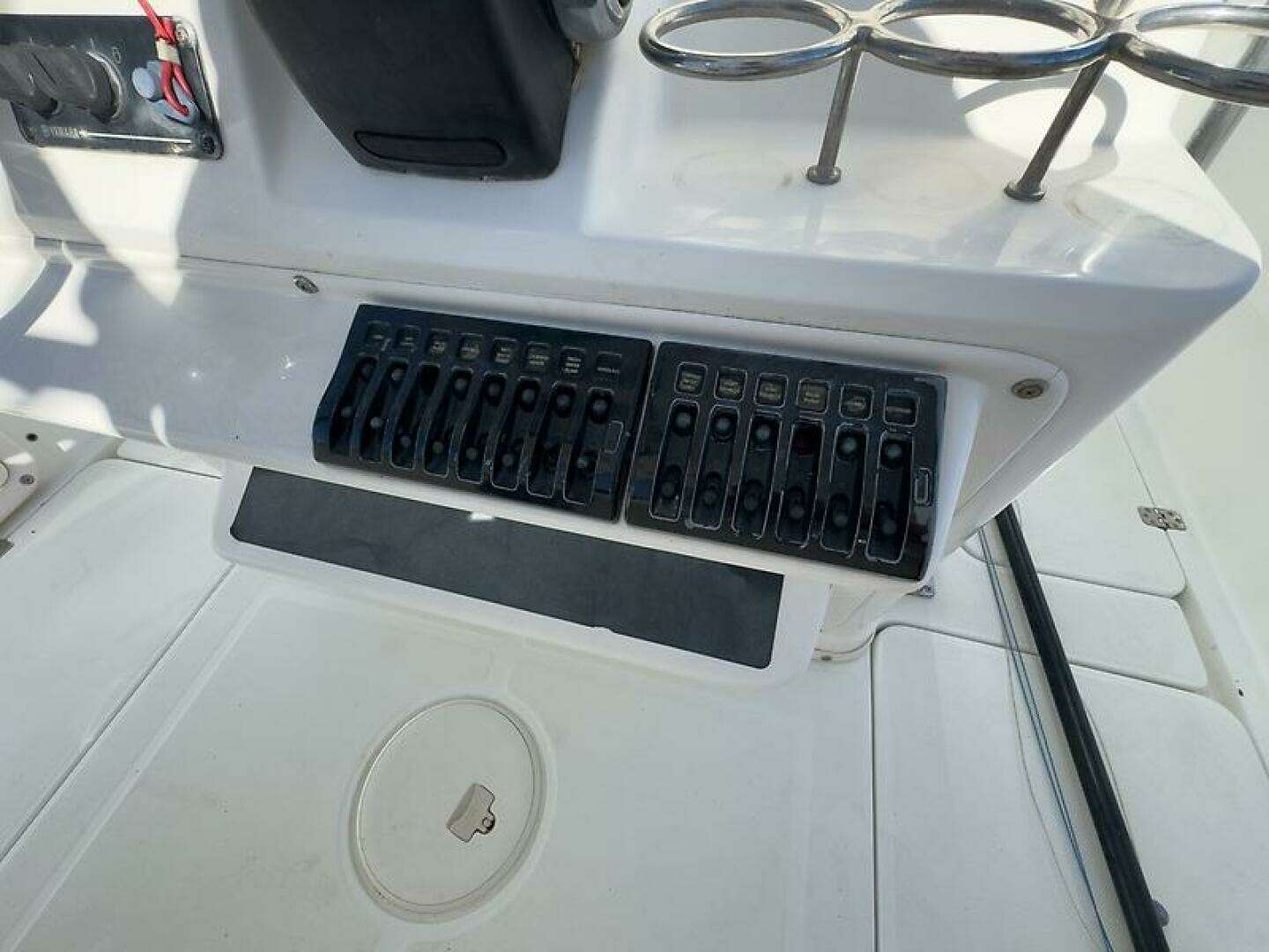 2006 Century 2901 - Image 17