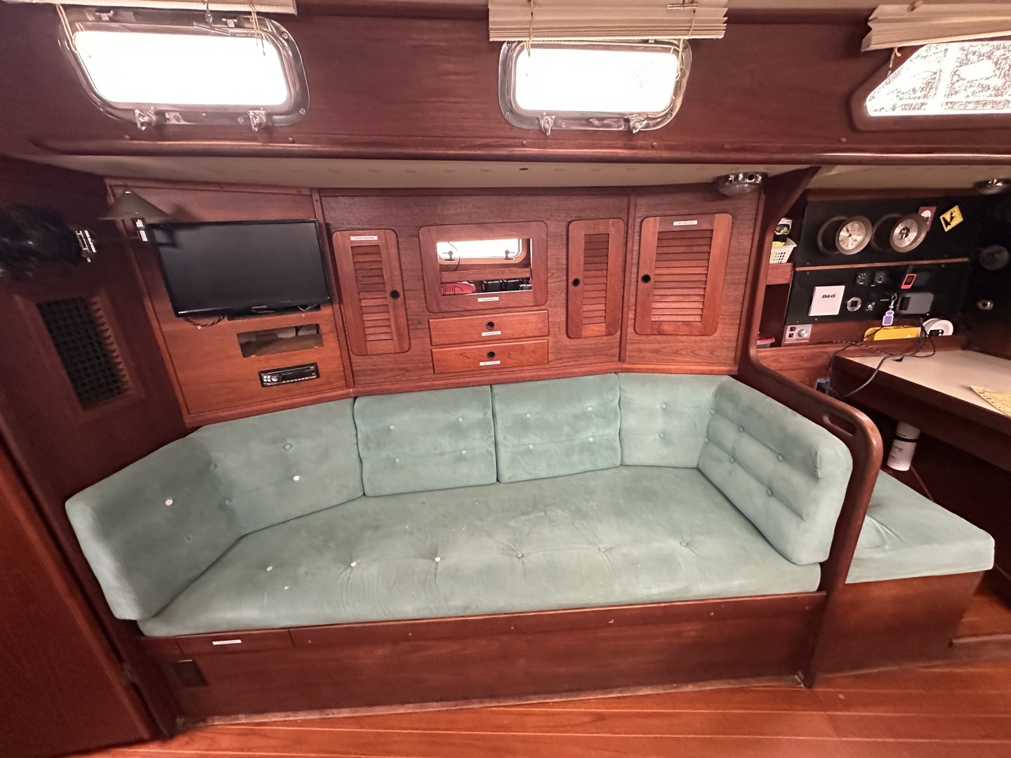 1991 Sabre 425 - Image 174