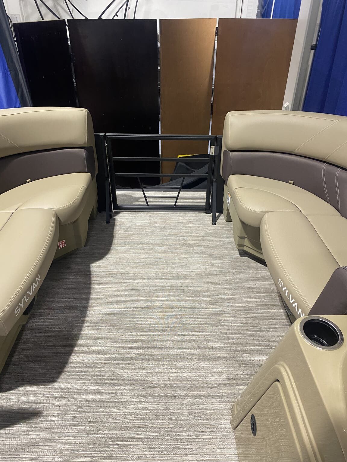 2026 Sylvan Mirage 8520 CLZ DH - 5