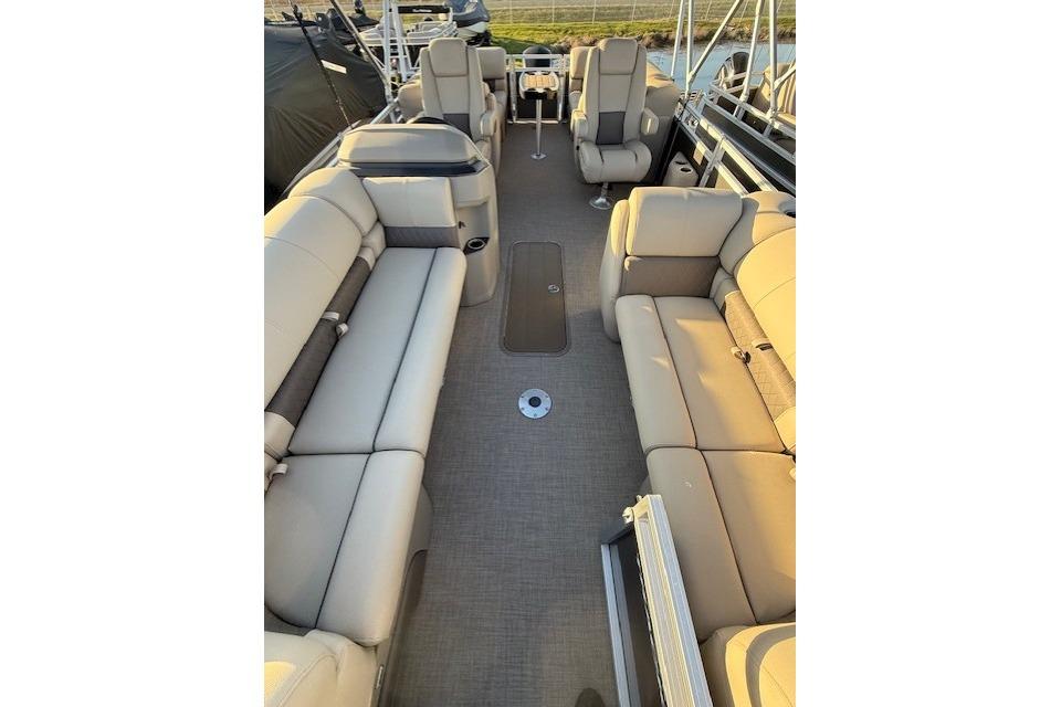 2025 Sun Tracker Party Barge 22 XP3 interior with spacious seating and modern design.