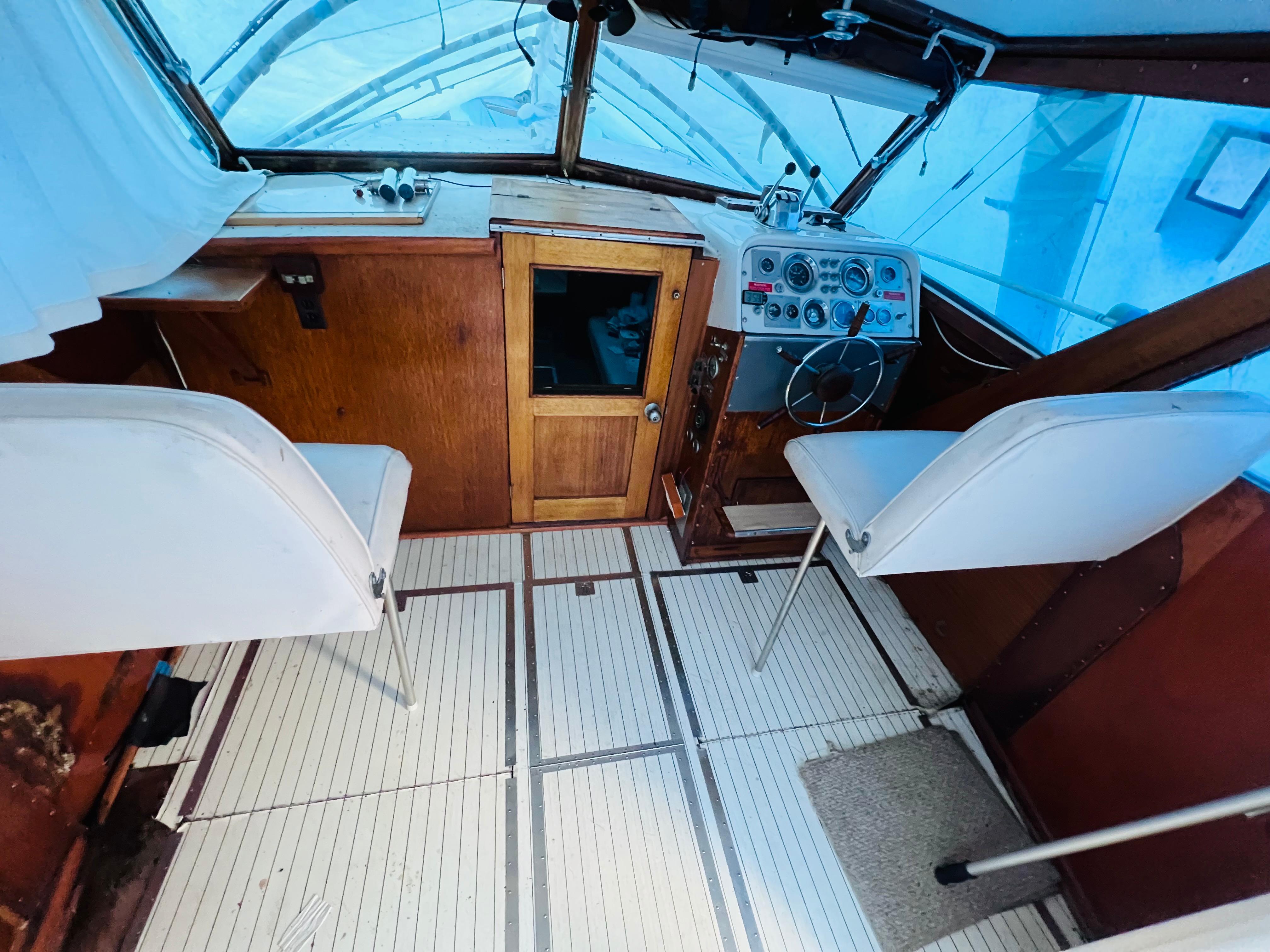 1962 Chris-Craft Roamer - 7