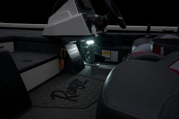 2025 Ranger ALPHA 208 - 36