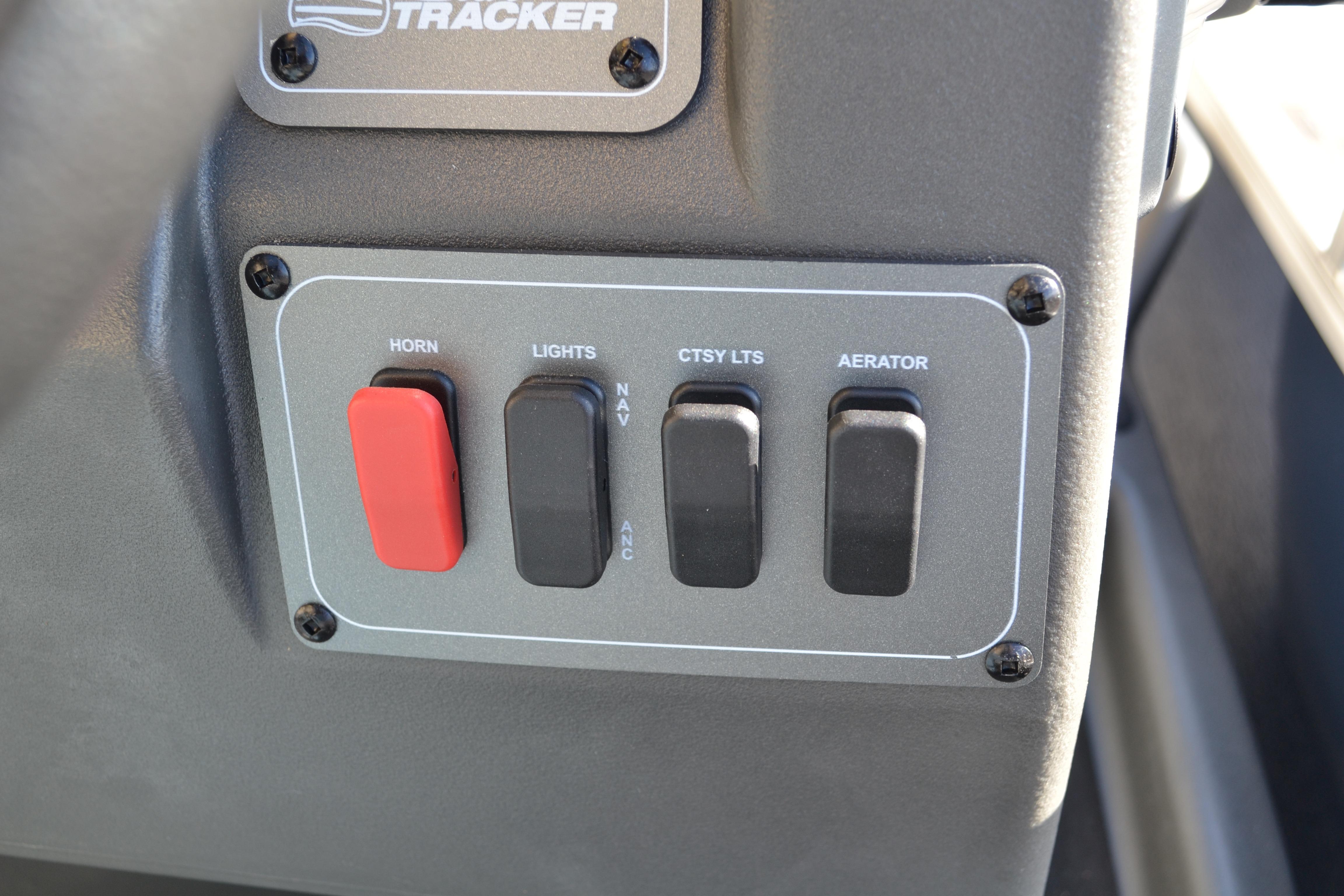 Control panel of 2026 Sun Tracker Bass Buggy 16 XL Select boat.