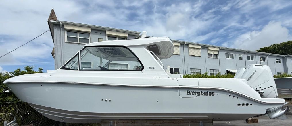 2026 Everglades 367CX