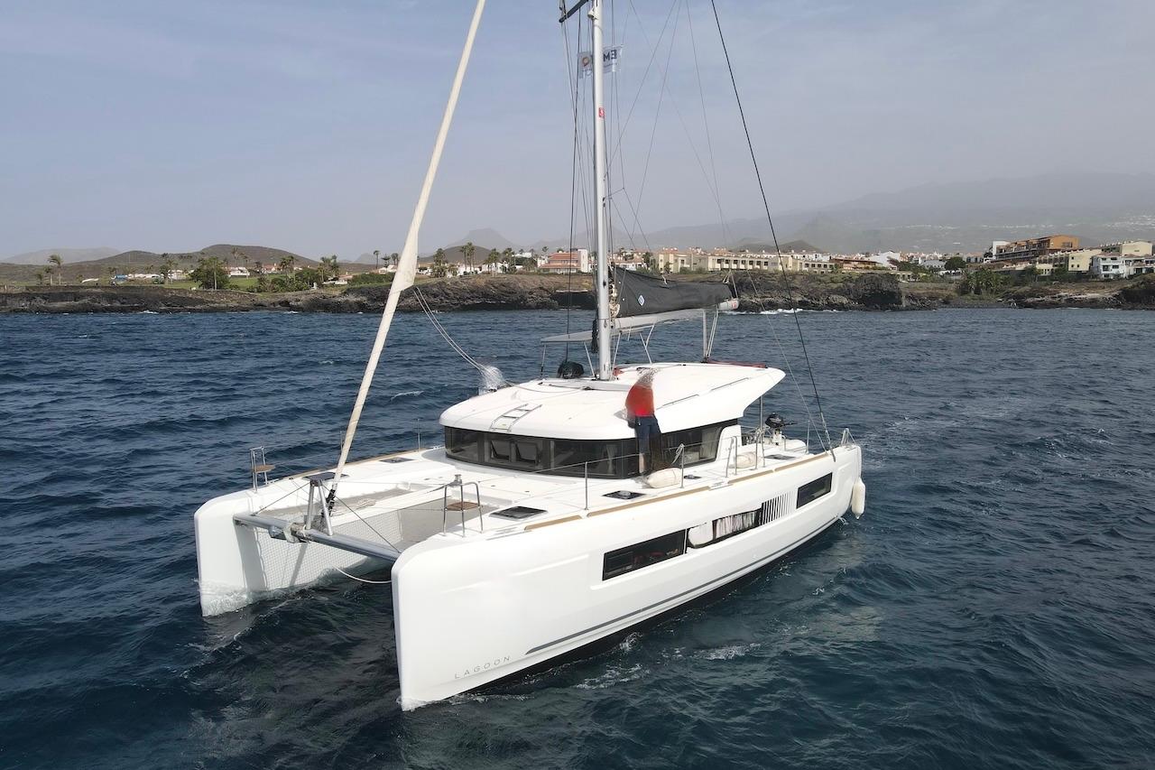 2020 Lagoon 40