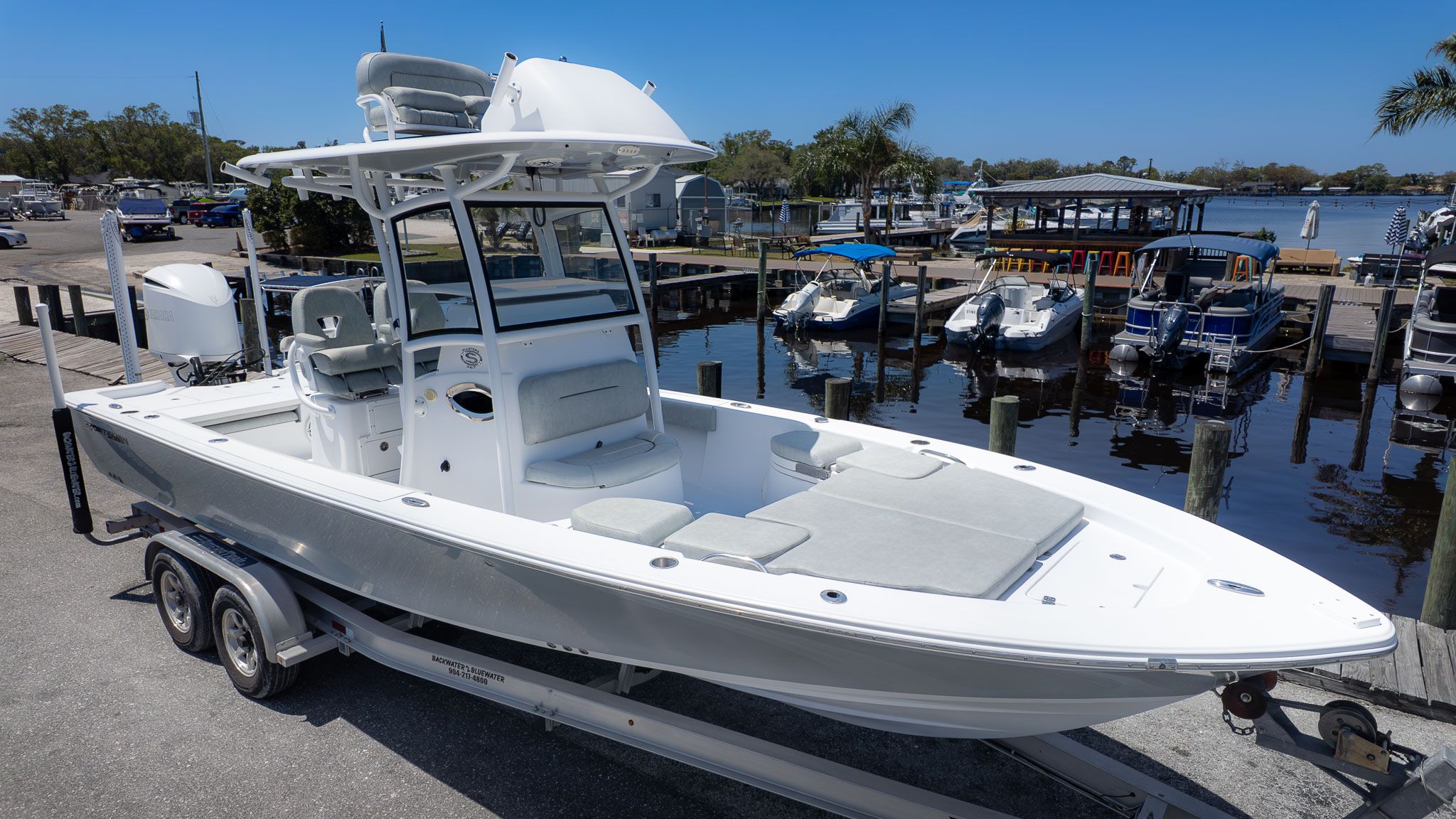 2019 Sportsman Masters 267 Bay Boat