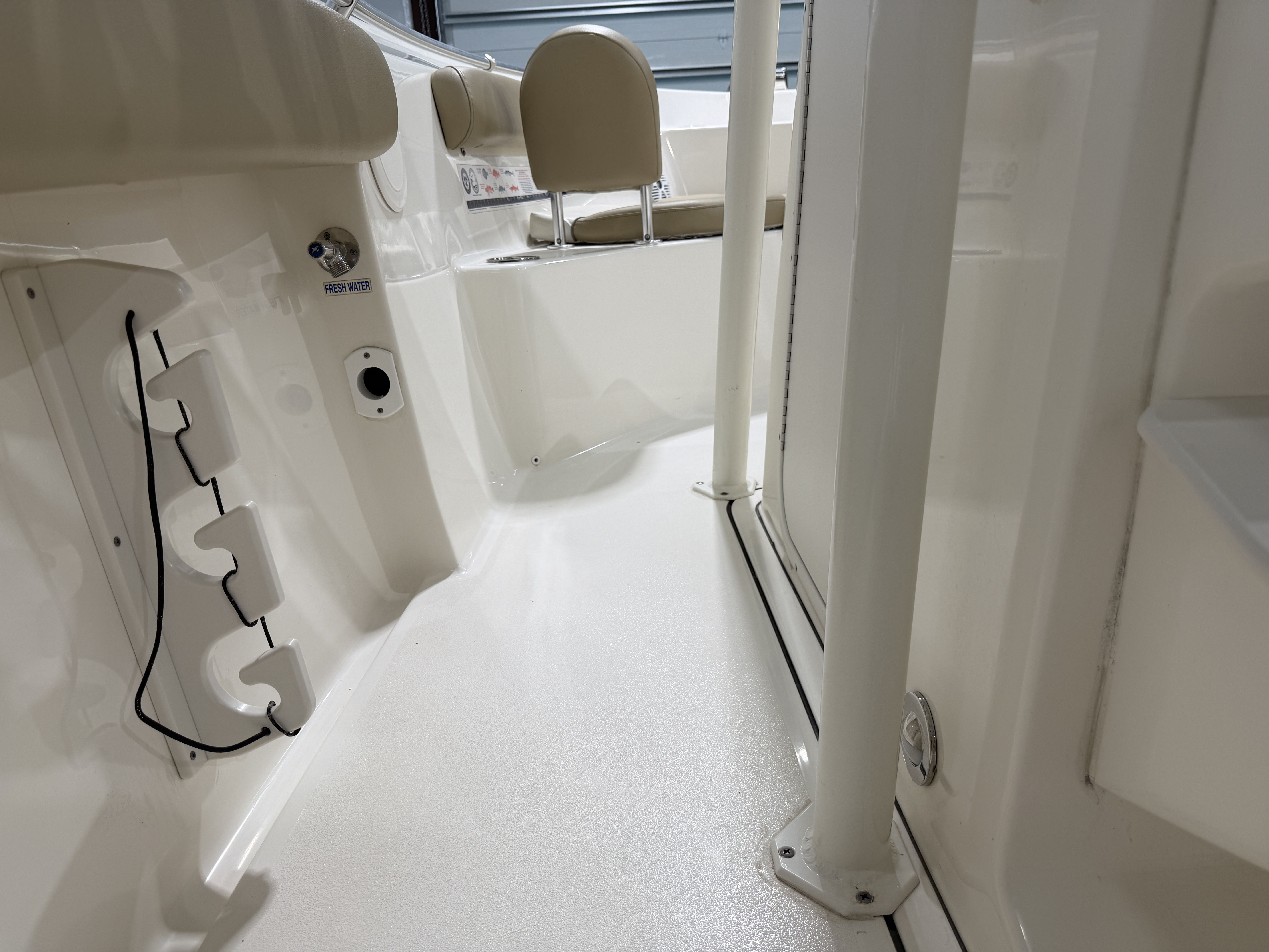 2018 Key West 244 Center Console - 19