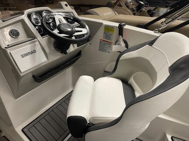 2024 Starcraft SVX 231 OB DH - 9