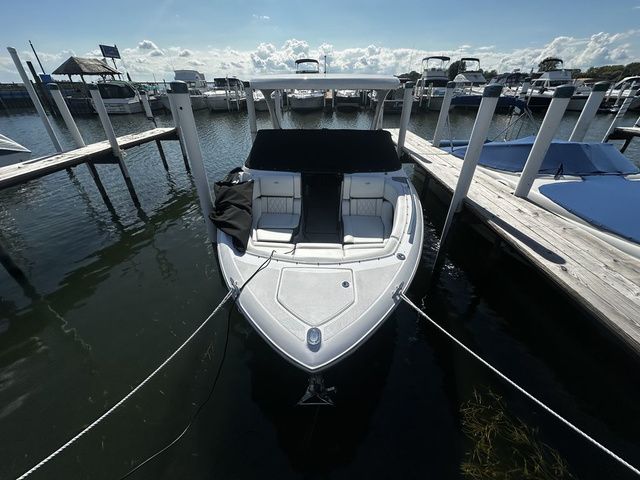 2023 Regal 2800 Bowrider - 5