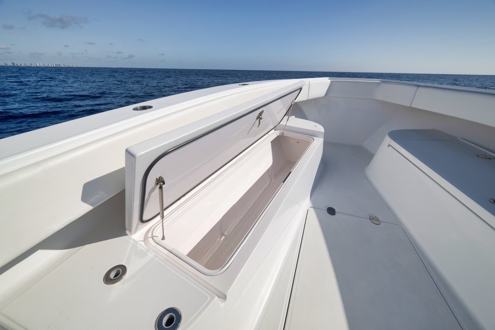 2017 Bahama 41CC - Image 35