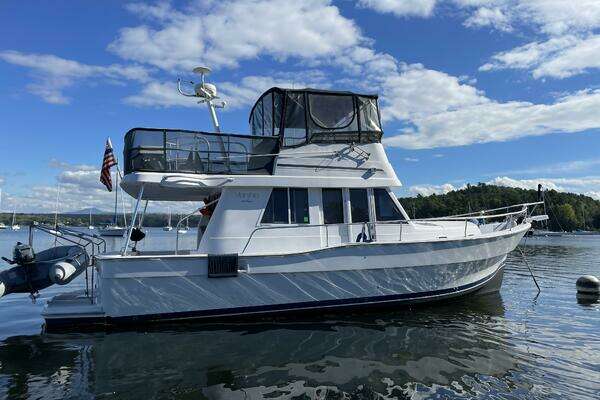 1999 Mainship