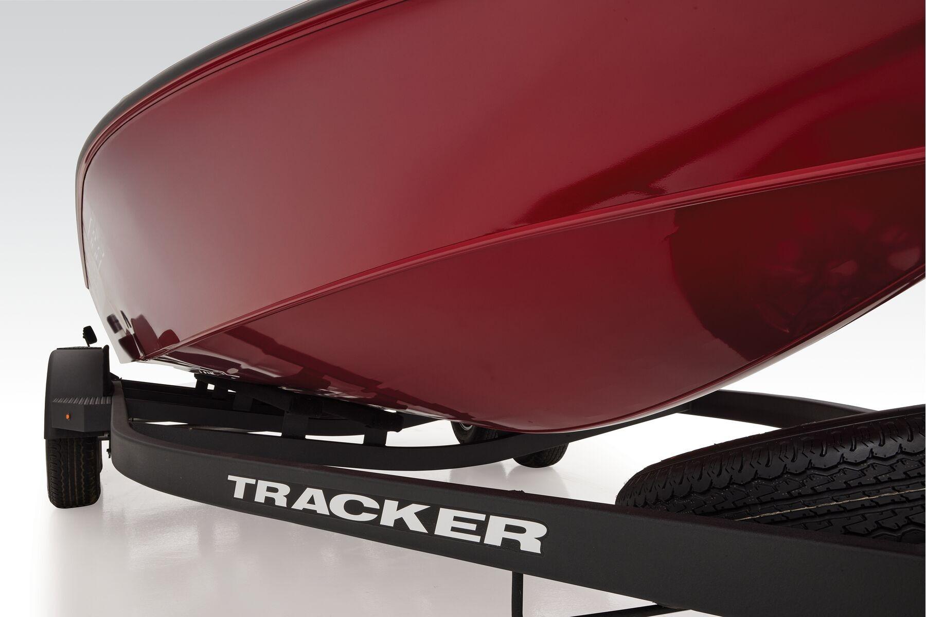 2026 Tracker Savage 215 - 7