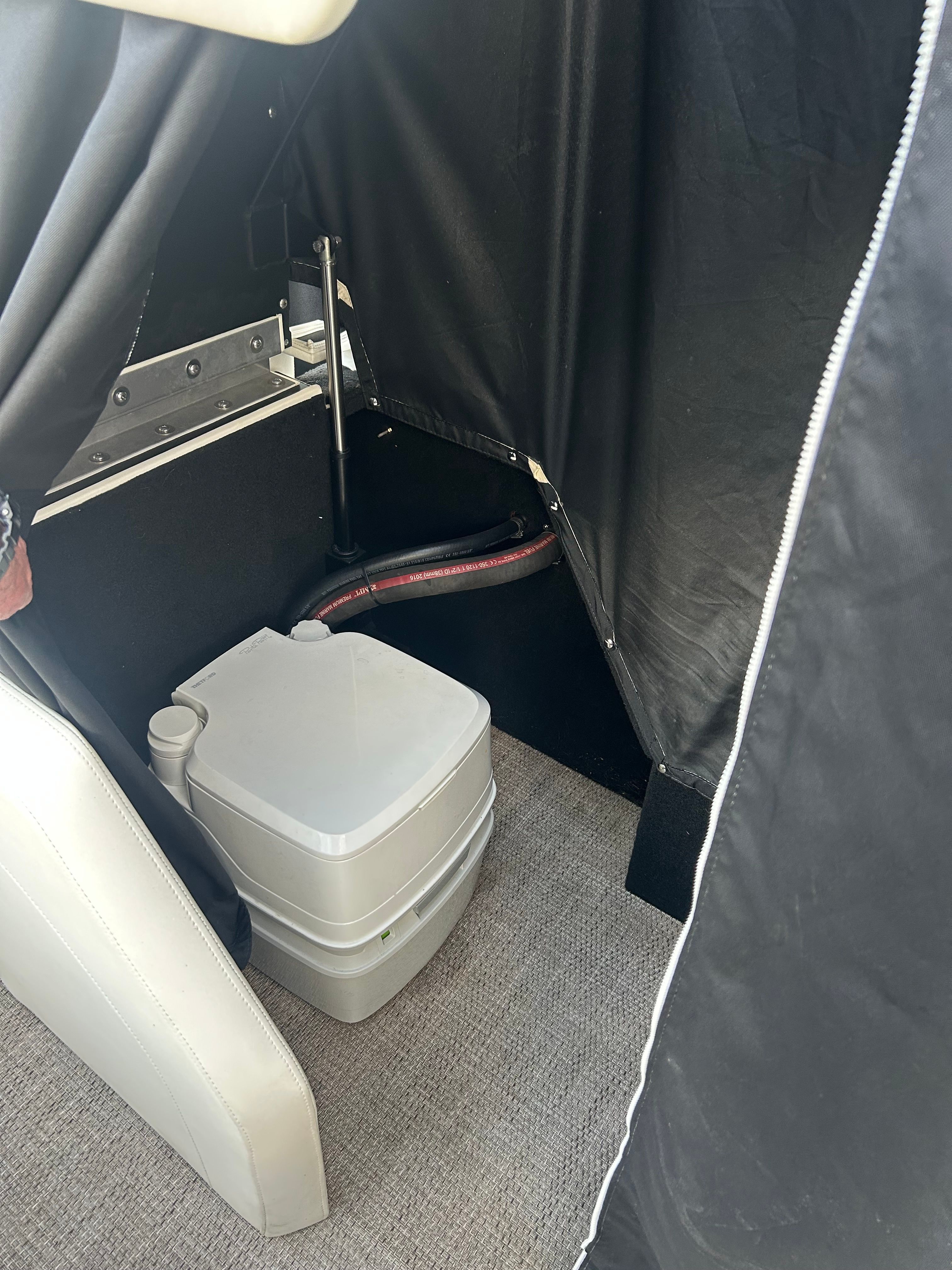 2017 Bennington 25 QX - 57