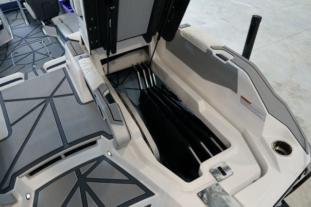 2025 Nautique Super Air Nautique G25 Paragon - 15