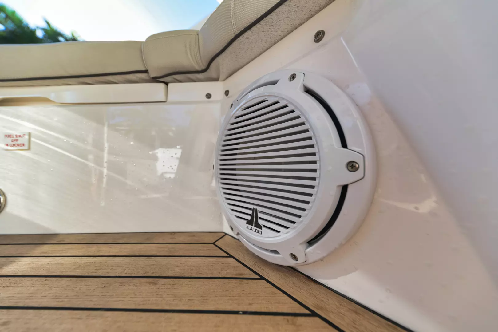 2017 Sunseeker Predator - Image 26