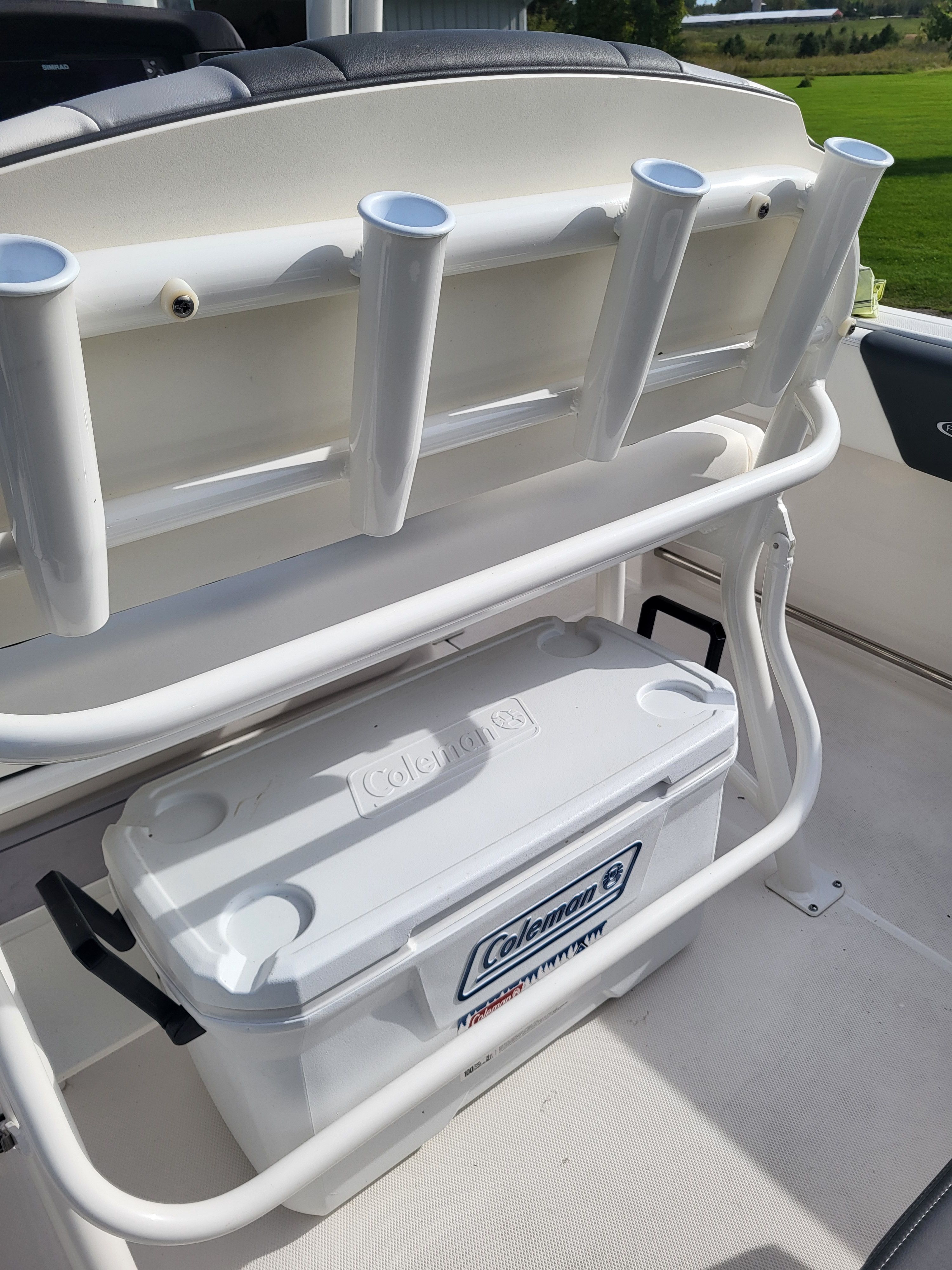 2023 Robalo R242 - 5