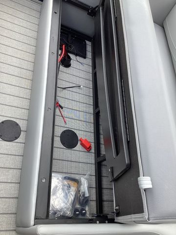 2026 SunCatcher Fusion 324SL - 32