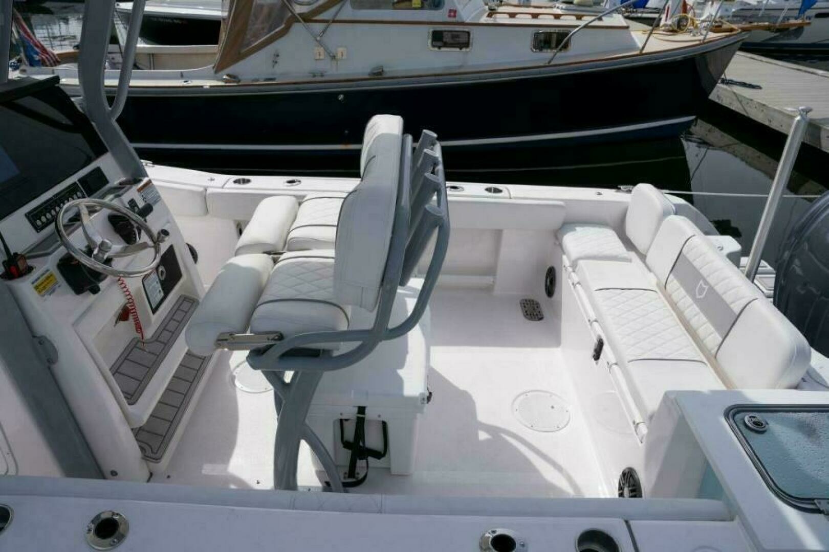 2027 Sea Fox 268 Commander - Image 17