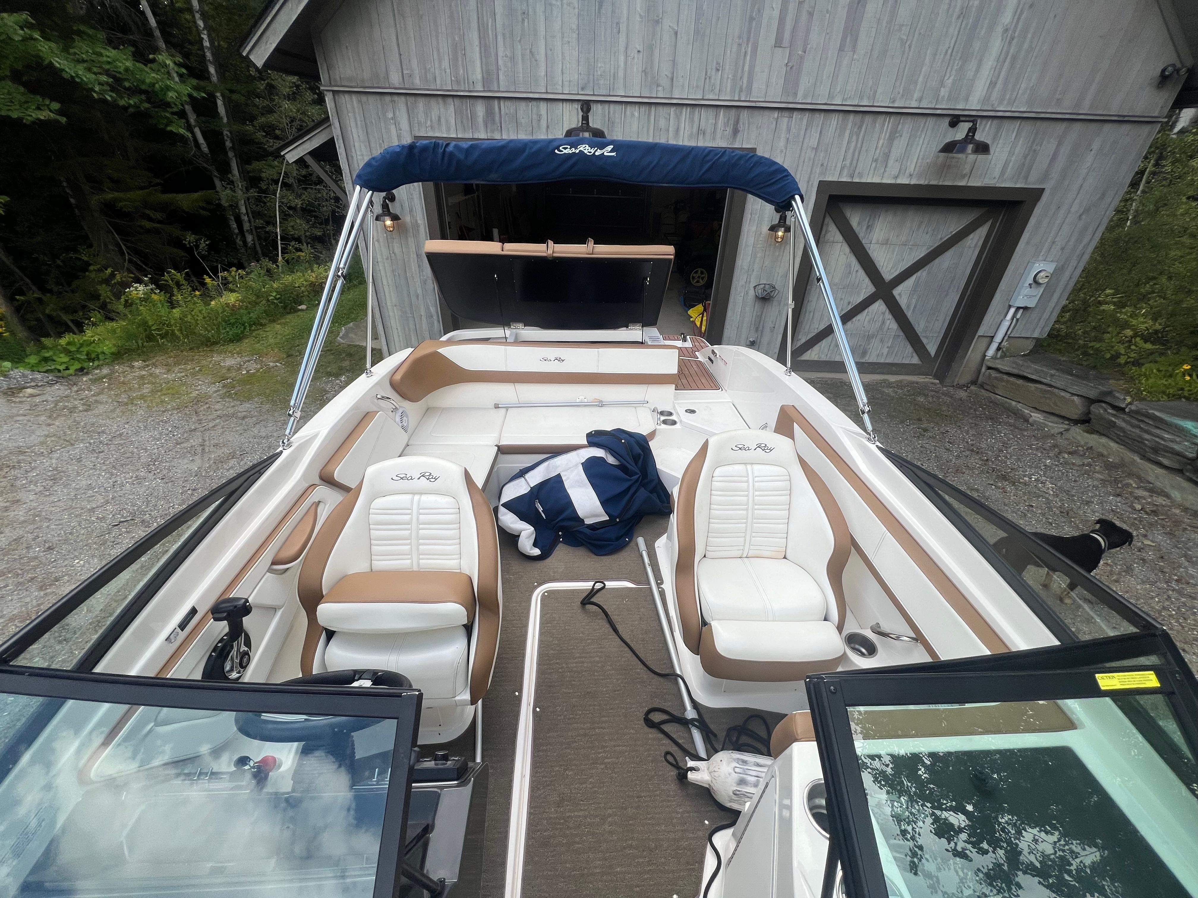 2018 Sea Ray SPX 210 - 6